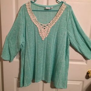 Kim Rogers, Plus Size, Very Light Weight Sweater